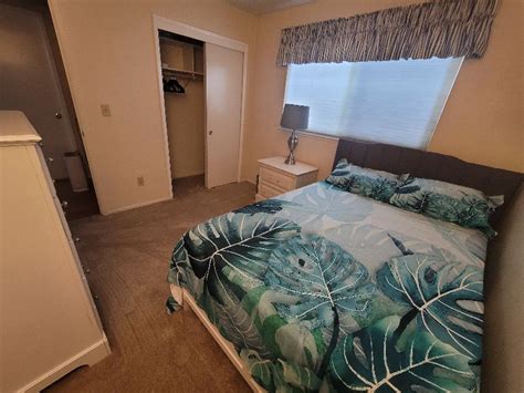 <b>Room</b> <b>For Rent</b> (includes utilities) Orangevale $995. . Room for rent sacramento